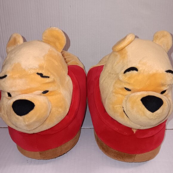 WINNIE THE POOH WOMEN'S SLIP ON SLIPPERS - Picture 1 of 11